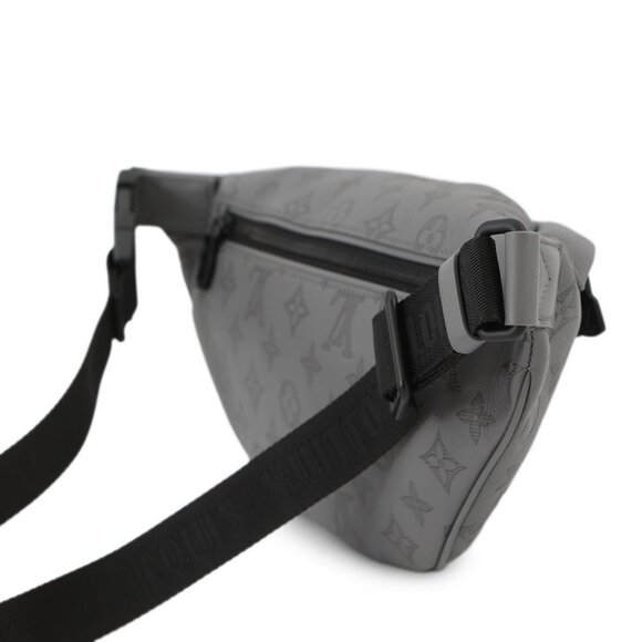 LOUIS VUITTON Discovery・Bumbag Size PM Monogram Shadow Gray M46108 - Picture 3 of 12
